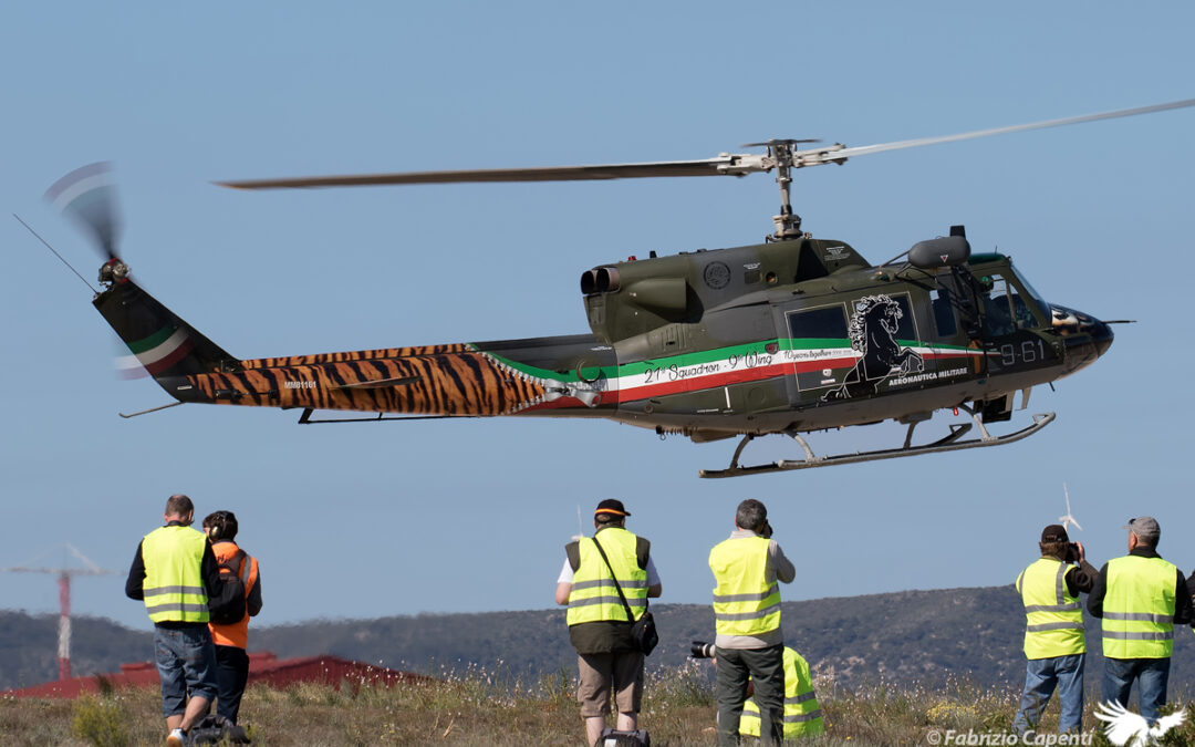 HH-212: l’Aeronautica Militare dice addio all’iconico elicottero dopo oltre 40 anni di attività operativa